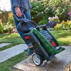 Bosch UniversalAquatak 135 High-Pressure Washer -Garden & Outdoor Store 12885390 1664960722657243