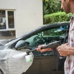 Bosch UniversalAquatak 135 High-Pressure Washer -Garden & Outdoor Store 12885390 1744960722813804