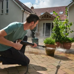 Bosch UniversalAquatak 135 High-Pressure Washer -Garden & Outdoor Store 12885390 6274960722693549