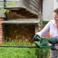 Bosch EasyHedgeCut 45-16 Hedge Trimmer -Garden & Outdoor Store 13496927 2034931200060101