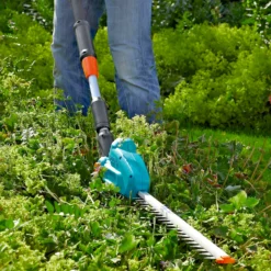 GARDENA Telescopic Cordless 18V Hedge Trimmer -Garden & Outdoor Store 13524827 1494936344507846