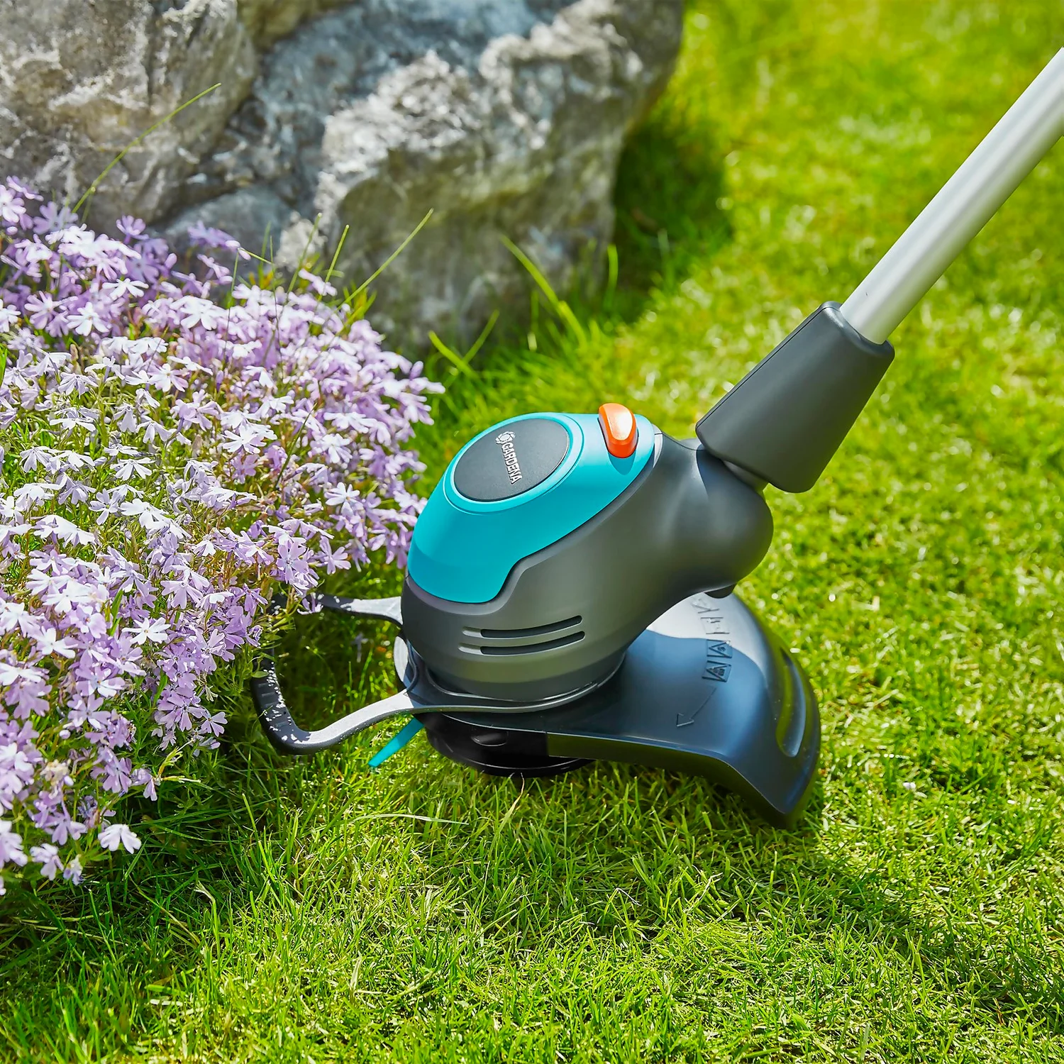 GARDENA EasyCut Cordless 18V Grass Trimmer 6 GARDENA EasyCut Cordless 18V Grass Trimmer - Image 6