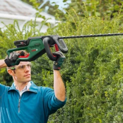 Bosch UniversalHedgeCut 18V-55 Hedge Cutter -Garden & Outdoor Store 14230139 1515023659987198