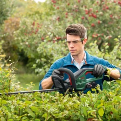 Bosch UniversalHedgeCut 18V-55 Hedge Cutter -Garden & Outdoor Store 14230139 1725023660051209